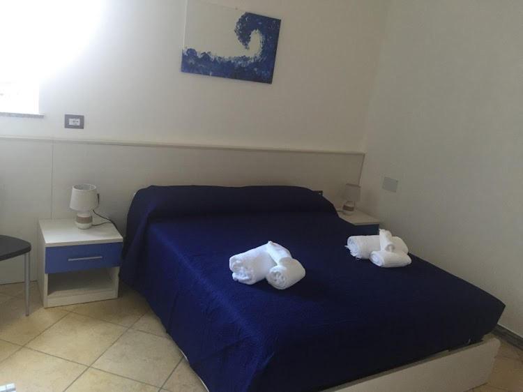 Bed & Breakfast Domus Pepe Scalea Exterior photo